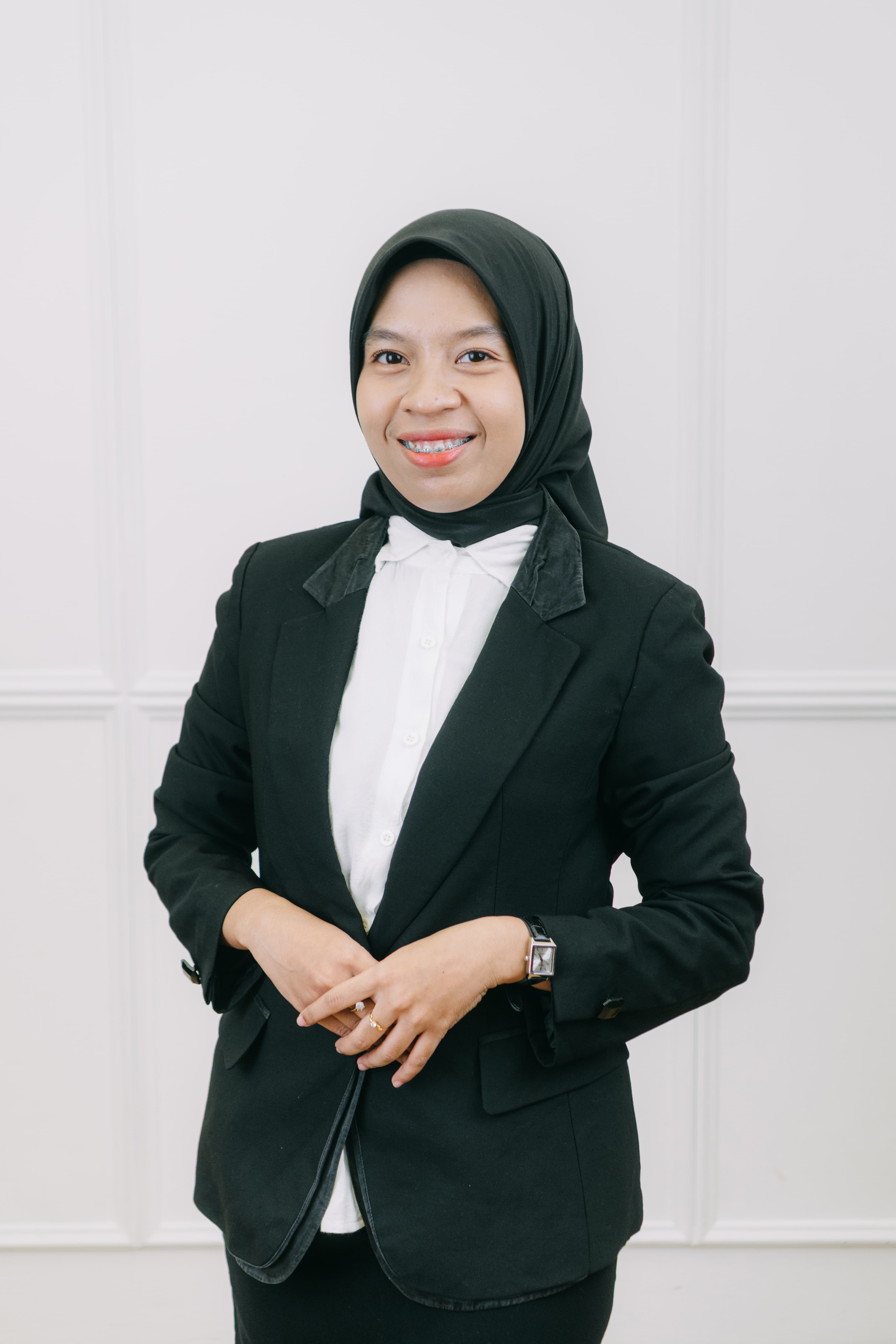 YULIANA DAMAYANTI